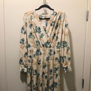 NEW - H&M floral dress